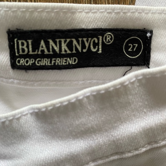 BLANKNYC white crop girlfriend jean - Picture 9 of 15